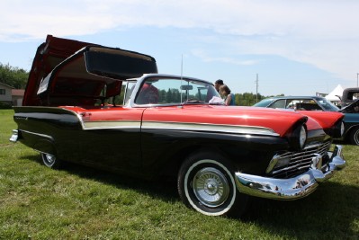 57 Ford Retractable